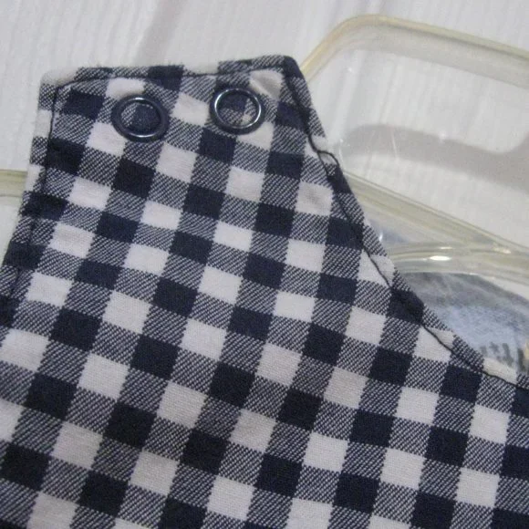 Adorable Gingham Overalls with Embroidered Red Crabs - Picture 4 of 5